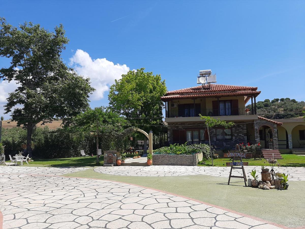 Vintage Home นิกิติ ภายนอก รูปภาพ