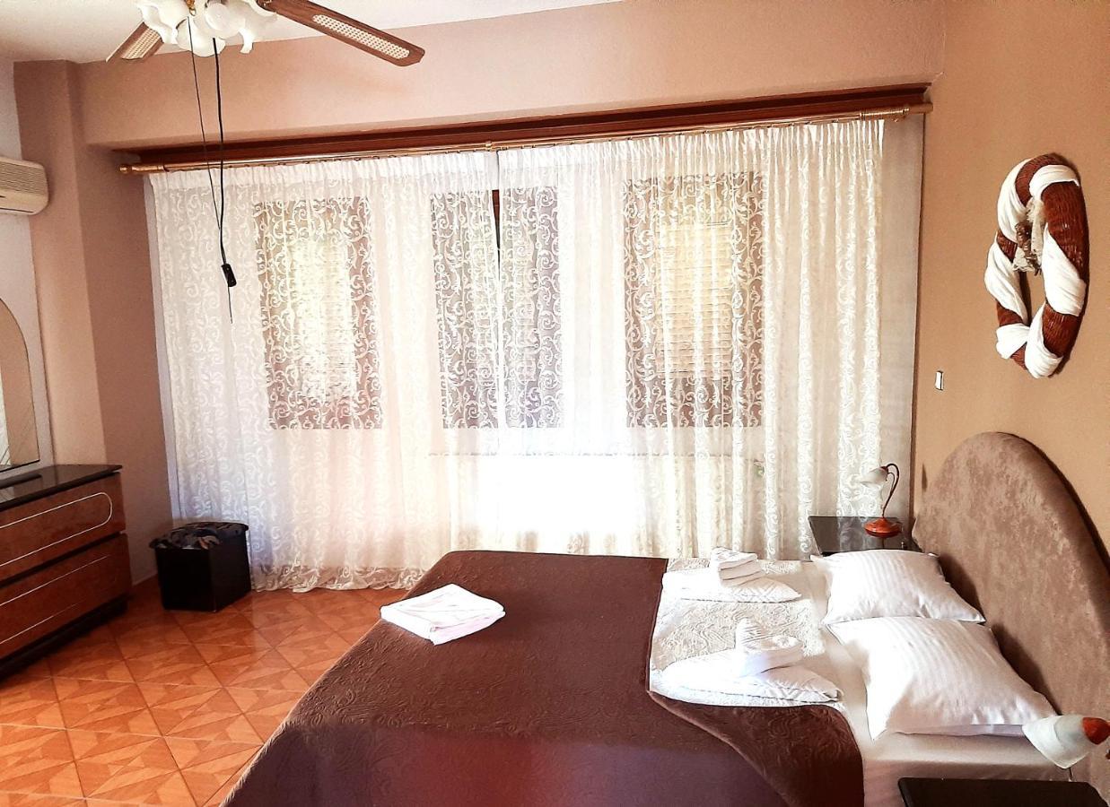 Vintage Home นิกิติ ภายนอก รูปภาพ